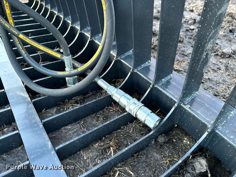 image for item OJ9401 JCT skid steer rock grapple bucket