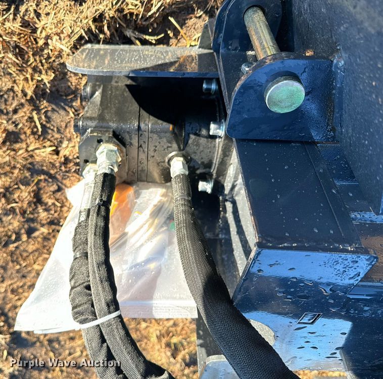 image for item OJ9411 2023 LandHonor PR-12-72W skid steer power rake