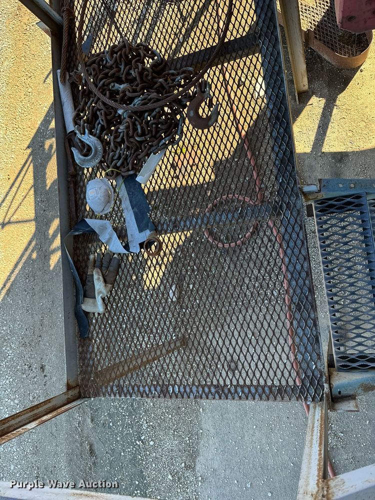 image for item OJ9423 Matthews Company 975 grain dryer