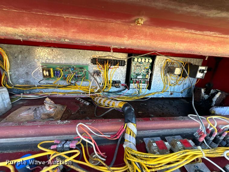 image for item OJ9423 Matthews Company 975 grain dryer