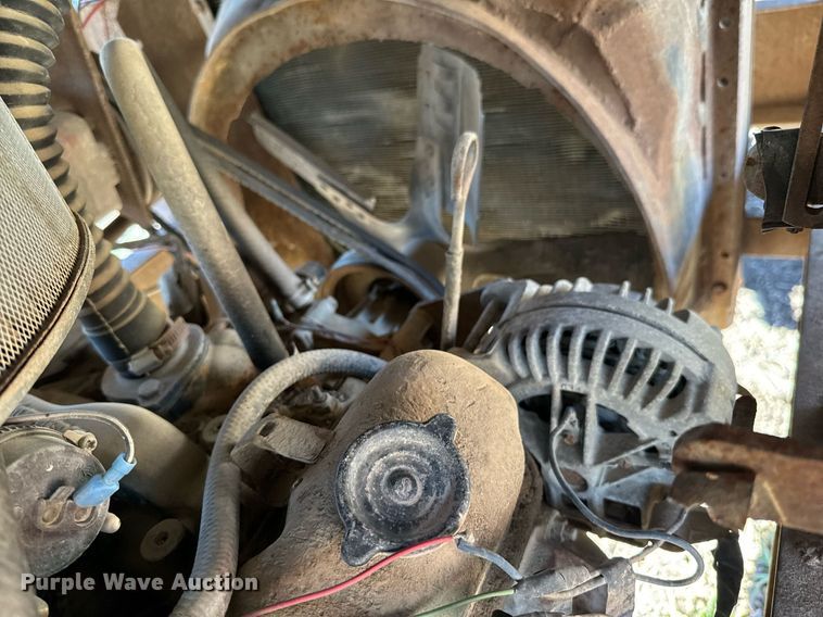 image for item OJ9425 Shop built hay monster