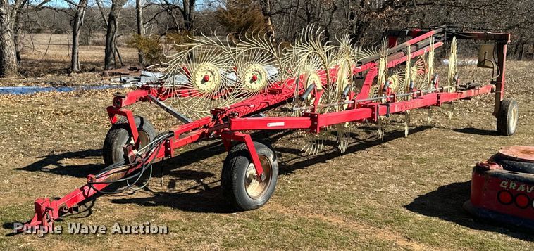 image for item OJ9426 Enorossi Y-Rake hay rake