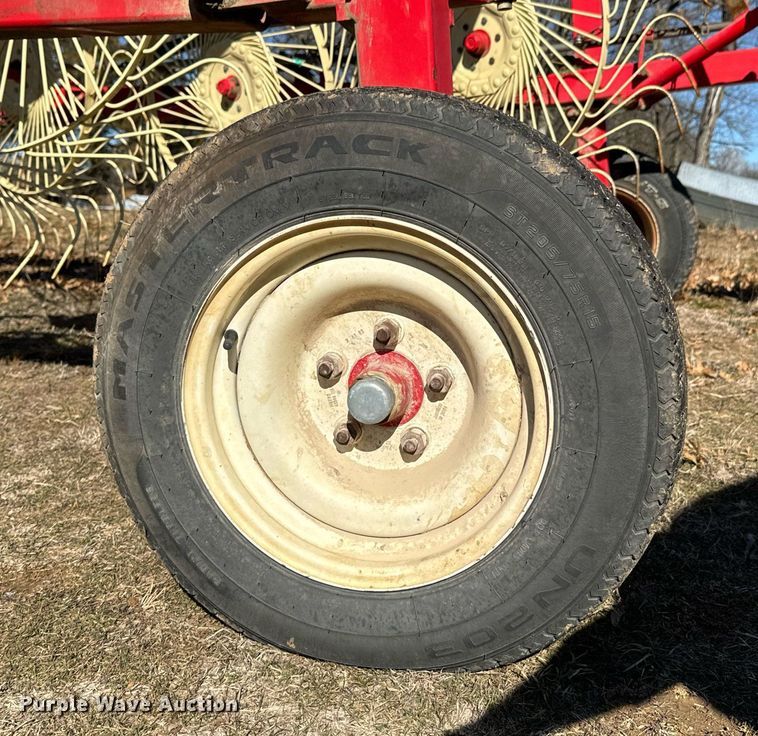 image for item OJ9426 Enorossi Y-Rake hay rake