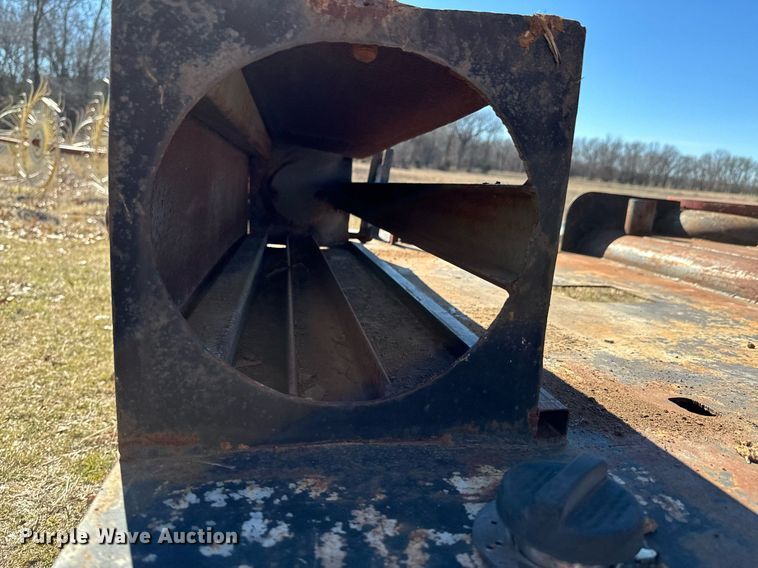 image for item OJ9427 Truck flat bed