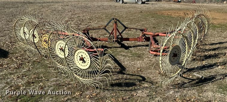 image for item OJ9428 Tonutti  RCS-10 hay rake