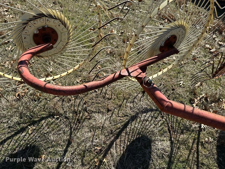 image for item OJ9428 Tonutti  RCS-10 hay rake
