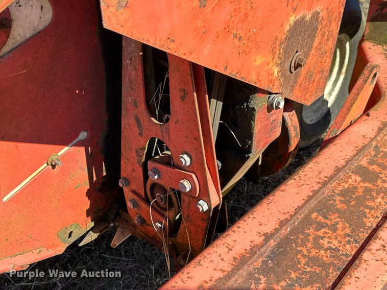 image for item OJ9429 Hesston 1090 sickle mower