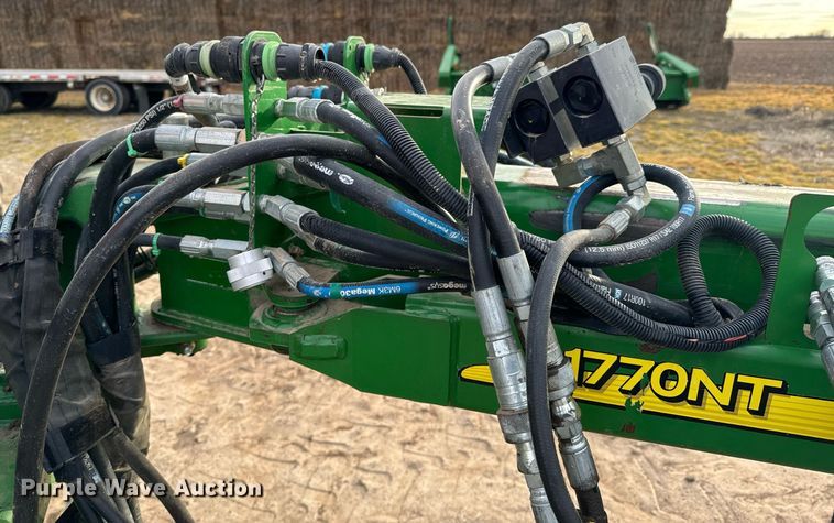 image for item OJ9438 John Deere 1770NT no-till planter
