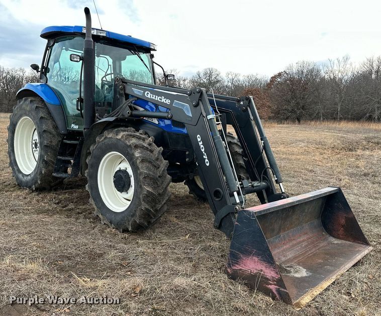 image for item OM9820 2005 New Holland  TS115A MFWD tractor