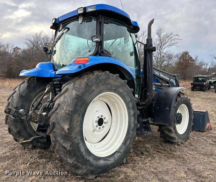 image for item OM9820 2005 New Holland  TS115A MFWD tractor