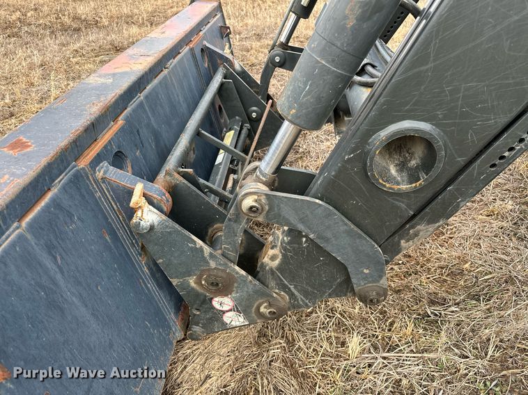 image for item OM9820 2005 New Holland  TS115A MFWD tractor