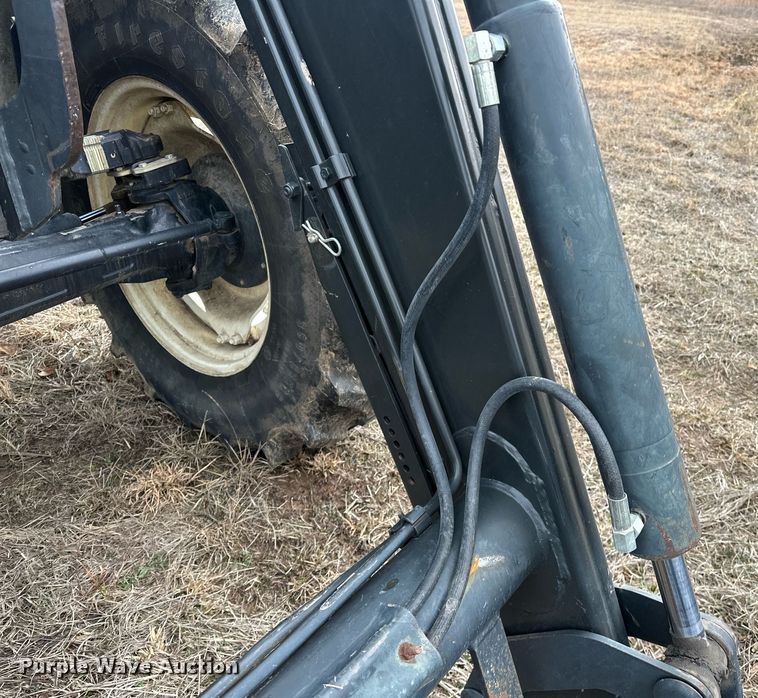 image for item OM9820 2005 New Holland  TS115A MFWD tractor