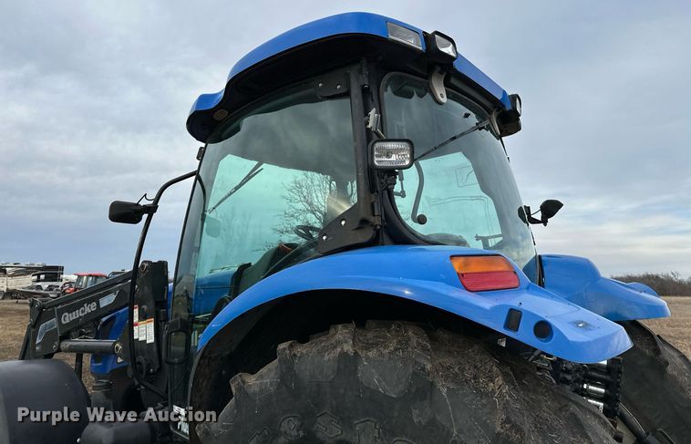 image for item OM9820 2005 New Holland  TS115A MFWD tractor