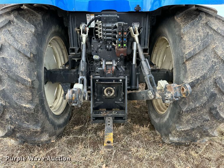 image for item OM9820 2005 New Holland  TS115A MFWD tractor