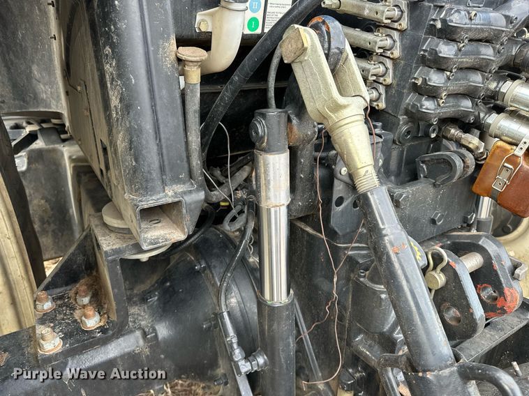 image for item OM9820 2005 New Holland  TS115A MFWD tractor