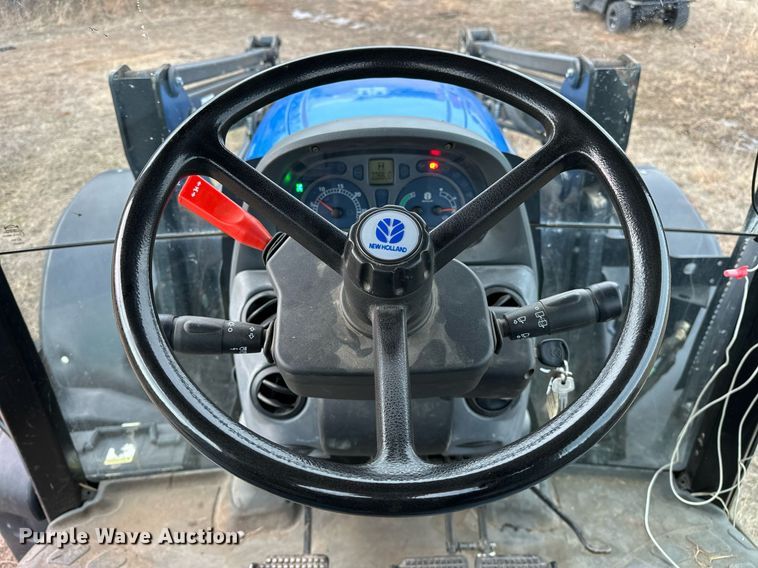 image for item OM9820 2005 New Holland  TS115A MFWD tractor