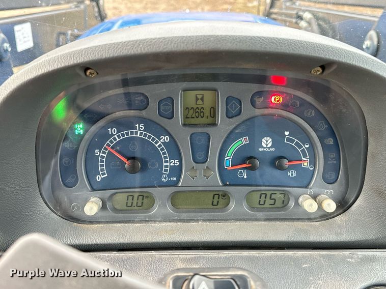 image for item OM9820 2005 New Holland  TS115A MFWD tractor