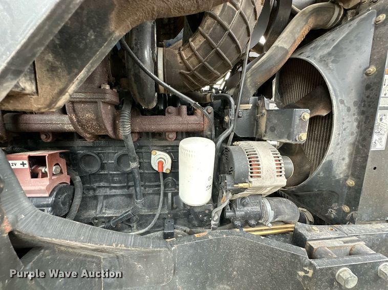 image for item OM9820 2005 New Holland  TS115A MFWD tractor