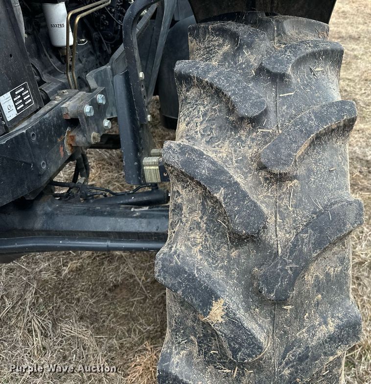 image for item OM9820 2005 New Holland  TS115A MFWD tractor