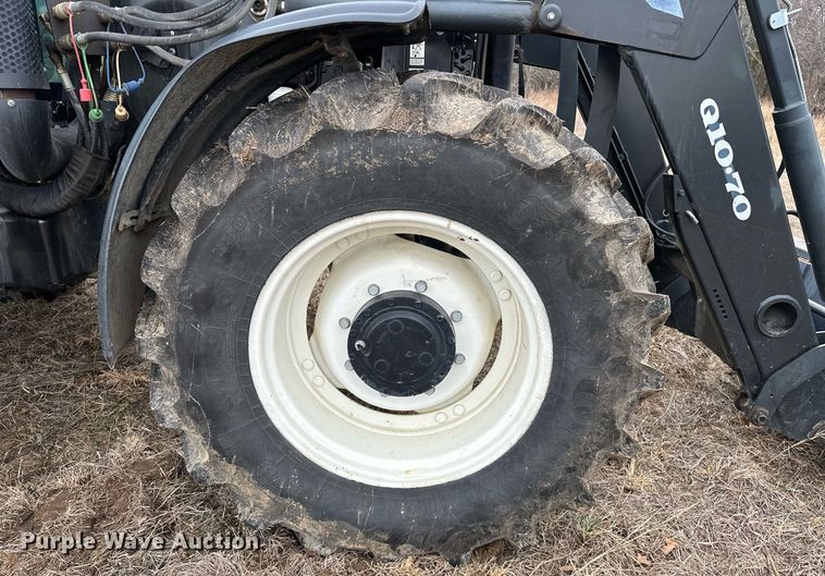 image for item OM9820 2005 New Holland  TS115A MFWD tractor