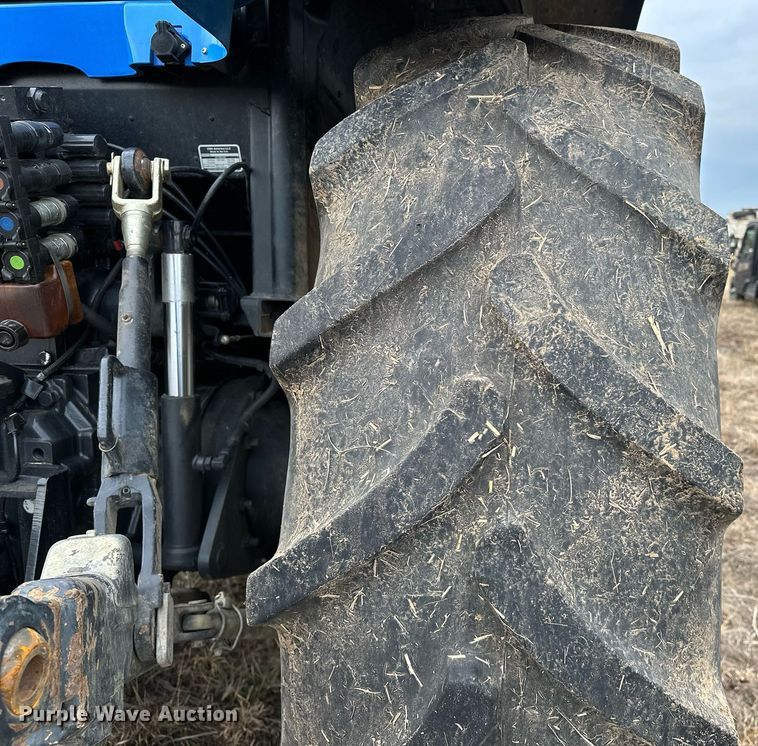 image for item OM9820 2005 New Holland  TS115A MFWD tractor