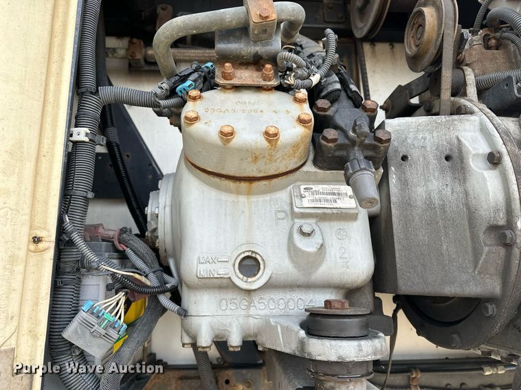 image for item DJ6228 2006 Great Dane 7811TZ 1A refrigerated van trailer