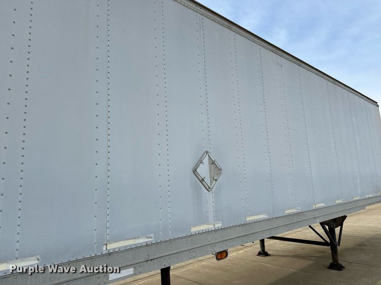 image for item DJ6229 1998 Stoughton  AVW-485T-S-C dry van trailer