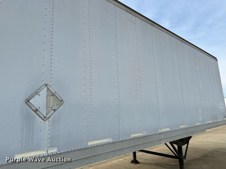 image for item DJ6229 1998 Stoughton  AVW-485T-S-C dry van trailer