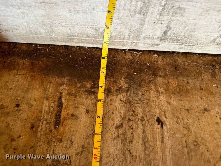 image for item DJ6229 1998 Stoughton  AVW-485T-S-C dry van trailer