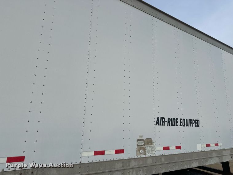 image for item DJ6230 2001 Great Dane 7411TP-SA dry van trailer