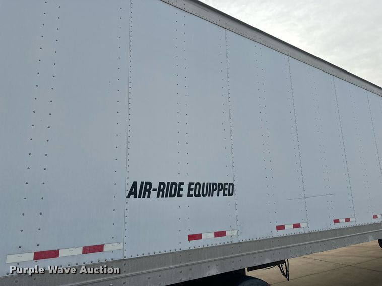 image for item DJ6230 2001 Great Dane 7411TP-SA dry van trailer