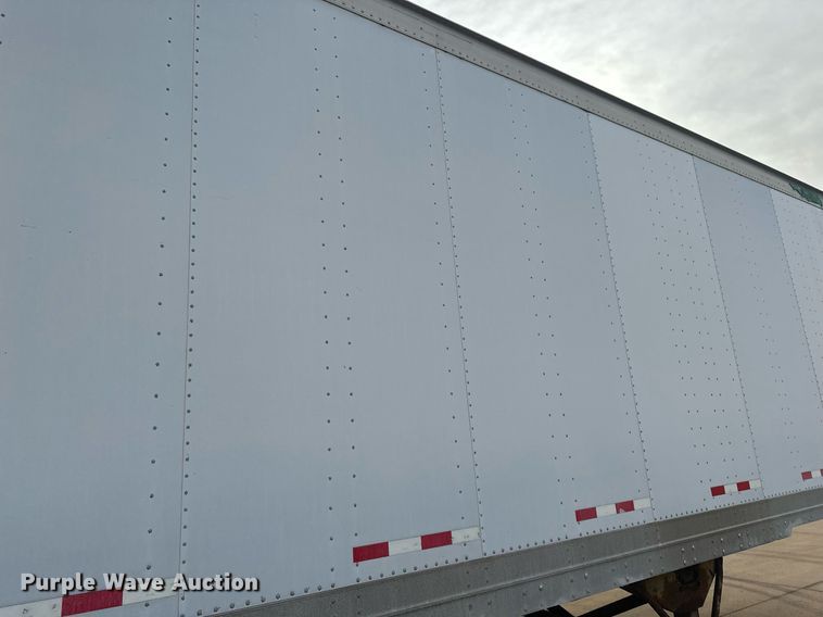 image for item DJ6230 2001 Great Dane 7411TP-SA dry van trailer