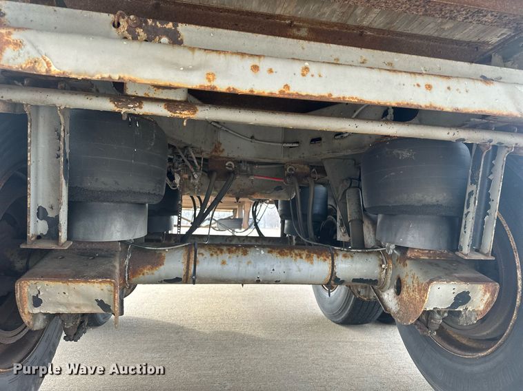 image for item DJ6230 2001 Great Dane 7411TP-SA dry van trailer