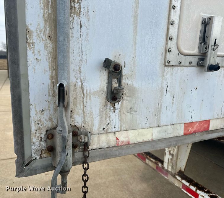 image for item DJ6230 2001 Great Dane 7411TP-SA dry van trailer