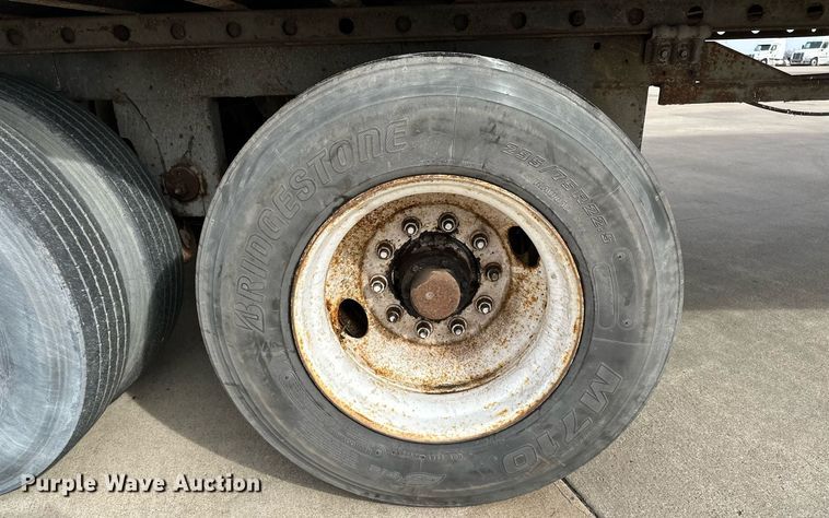 image for item DJ6230 2001 Great Dane 7411TP-SA dry van trailer