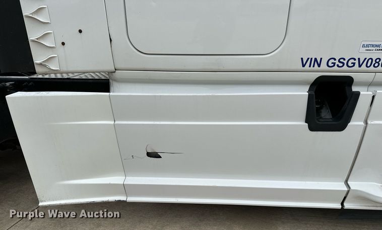 image for item DJ6231 2016 Freightliner Cascadia Evolution  semi truck