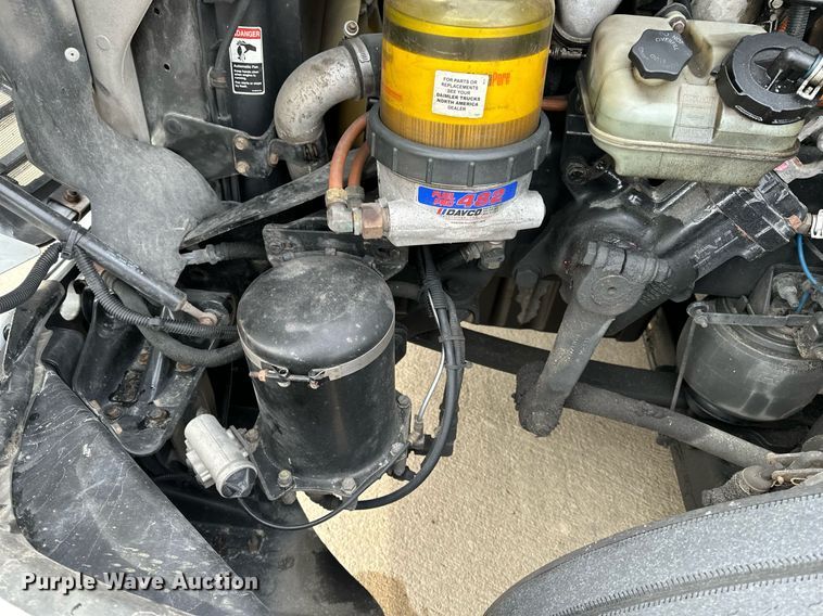 image for item DJ6232 2014 Freightliner  Cascadia Evolution semi truck