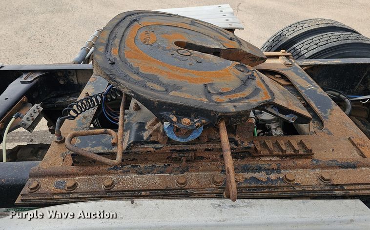 image for item DK0542 2007 Freightliner Columbia semi truck