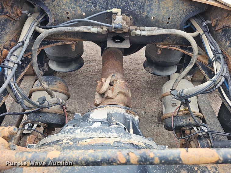 image for item DK0542 2007 Freightliner Columbia semi truck