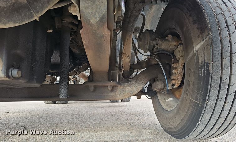 image for item DK0542 2007 Freightliner Columbia semi truck