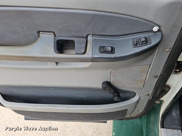 image for item DK0542 2007 Freightliner Columbia semi truck