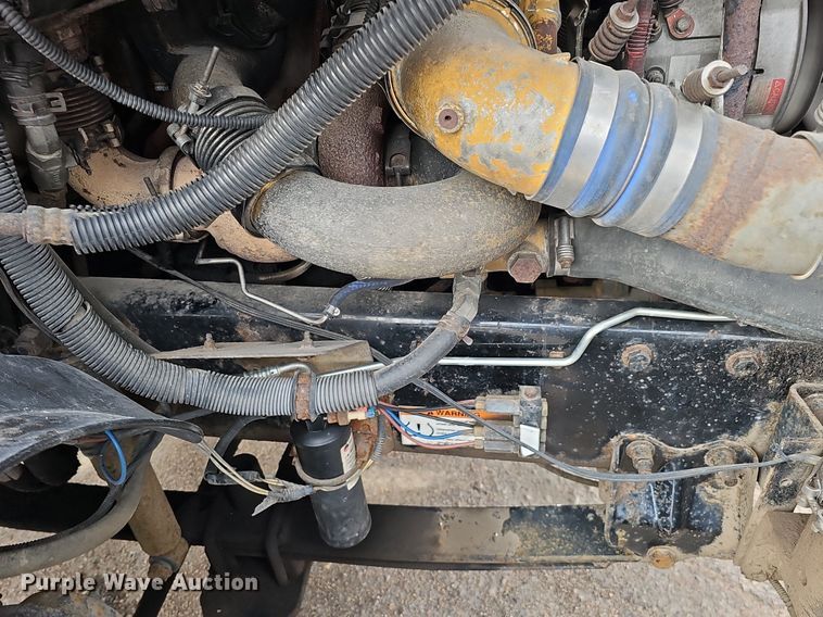 image for item DK0542 2007 Freightliner Columbia semi truck