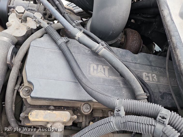 image for item DK0542 2007 Freightliner Columbia semi truck