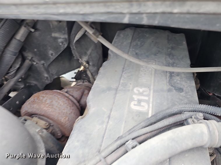 image for item DK0542 2007 Freightliner Columbia semi truck