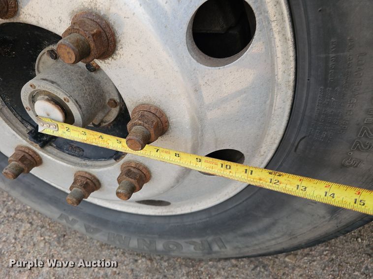 image for item DK0542 2007 Freightliner Columbia semi truck