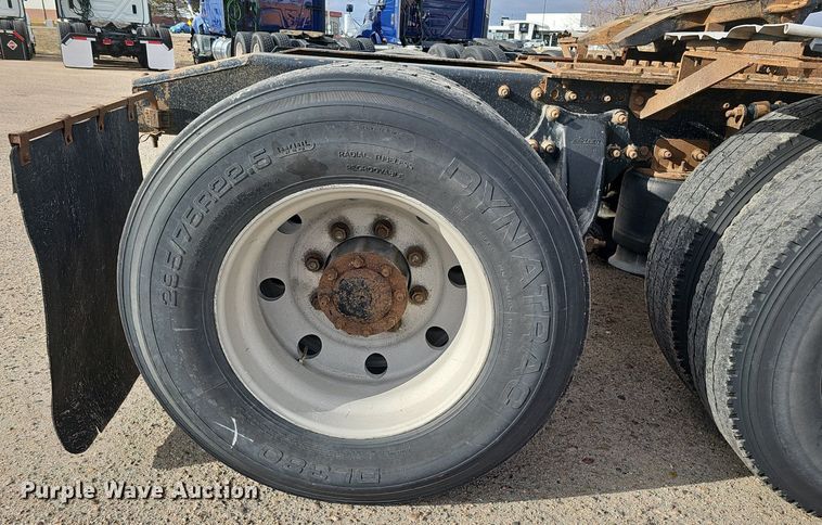 image for item DK0542 2007 Freightliner Columbia semi truck