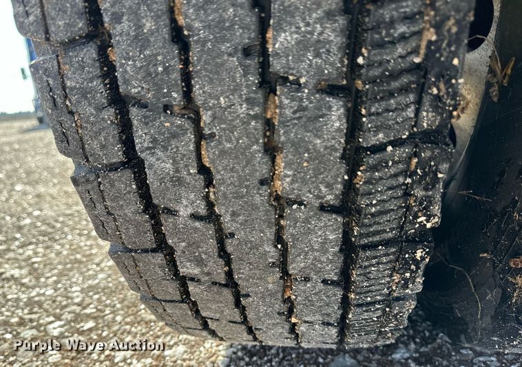 image for item DM2675 2015 Kenworth T660 semi truck