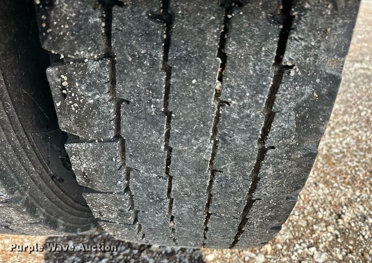 image for item DM2675 2015 Kenworth T660 semi truck