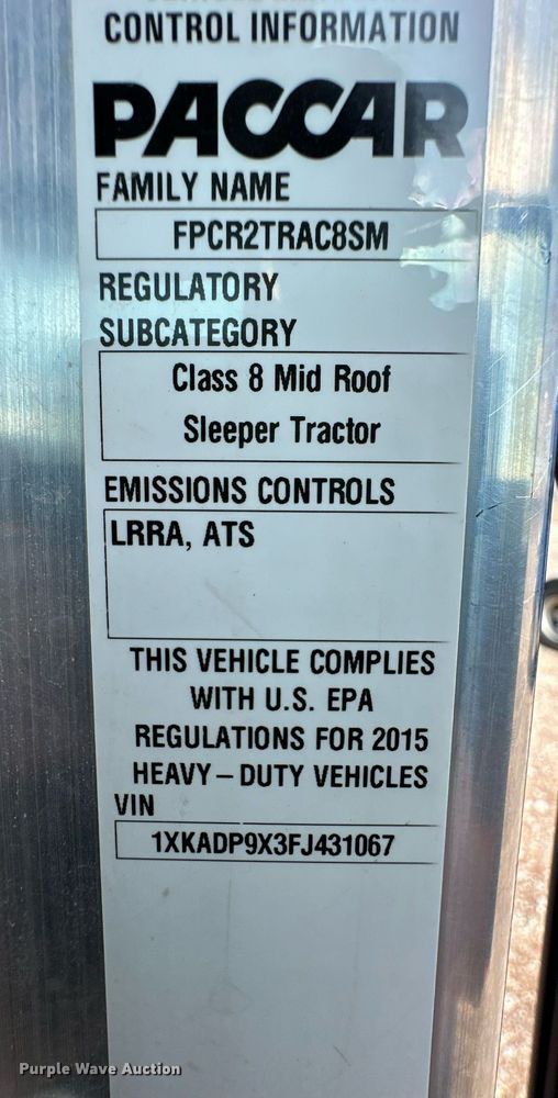 image for item DM2675 2015 Kenworth T660 semi truck