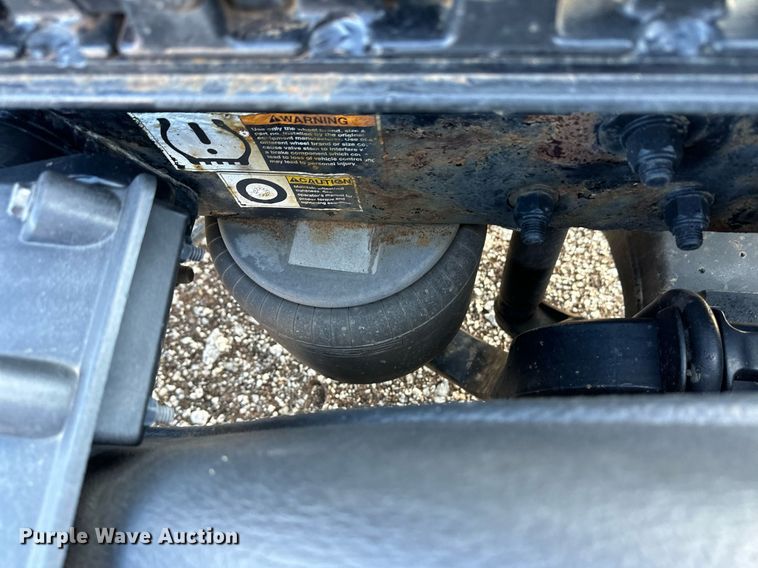 image for item DM2676 2017 Kenworth  T680 semi truck